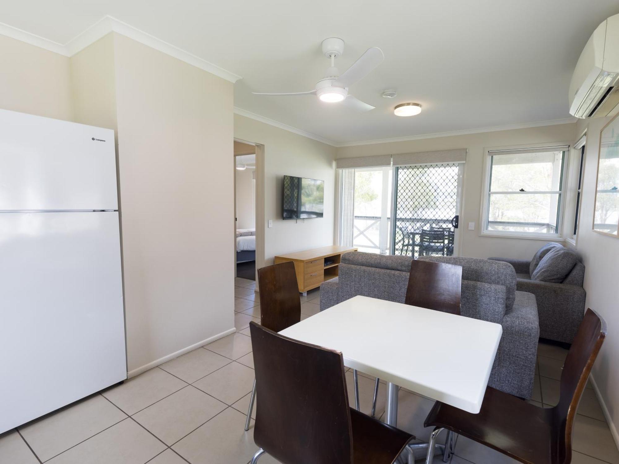 Nrma Lake Somerset Holiday Park Kilcoy Quarto foto